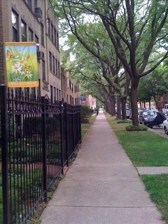 Ganze Wohnung, Vintage Condo mit Whirlpool, Kamin und offenem Grundriss. Mins. nach Lak in Chicago, Cook County