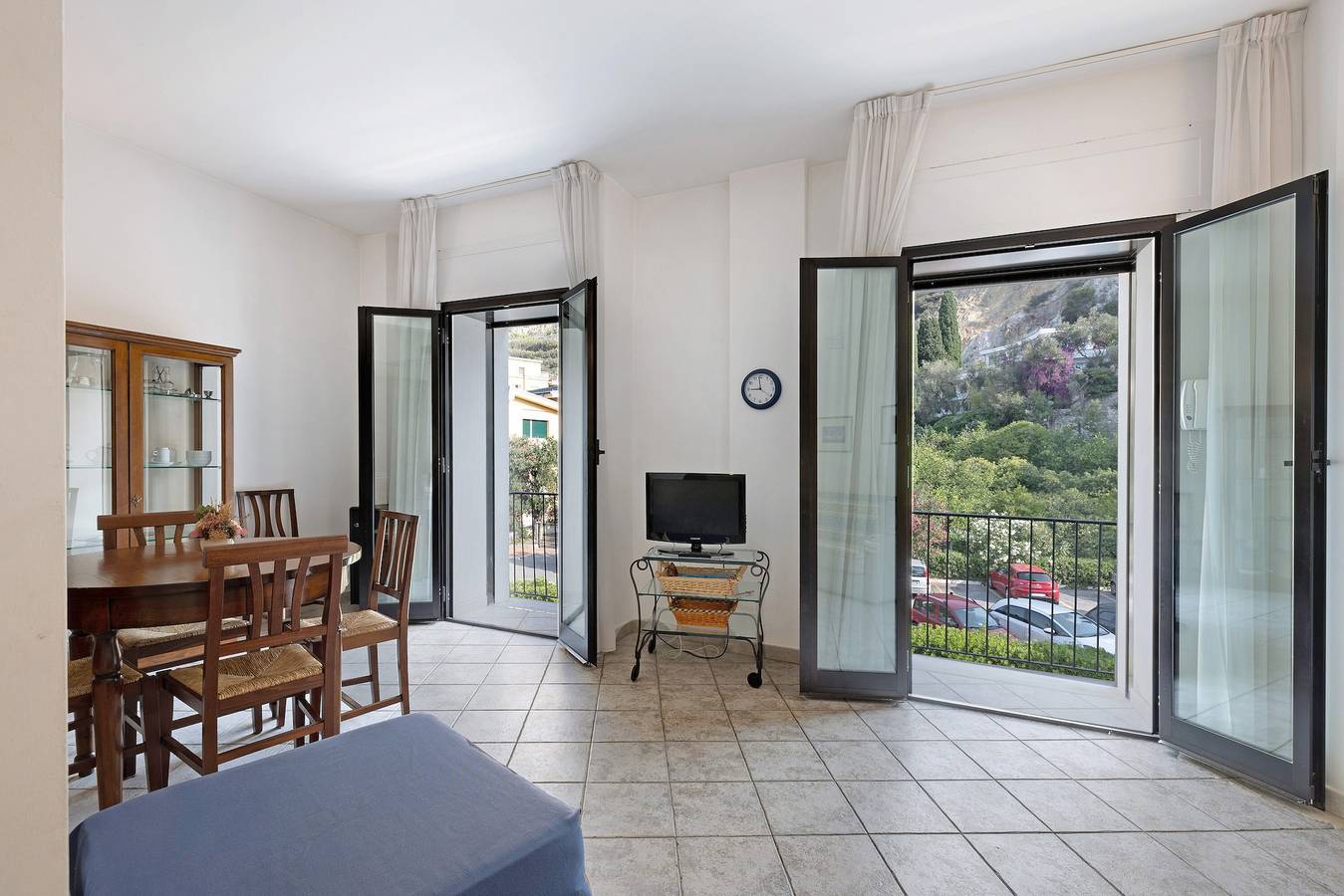 Apartamento entero, Apartamento "13 Mehari" que admite mascotas, con balcón y Wi-Fi in Varigotti, Finale Ligure Municipio
