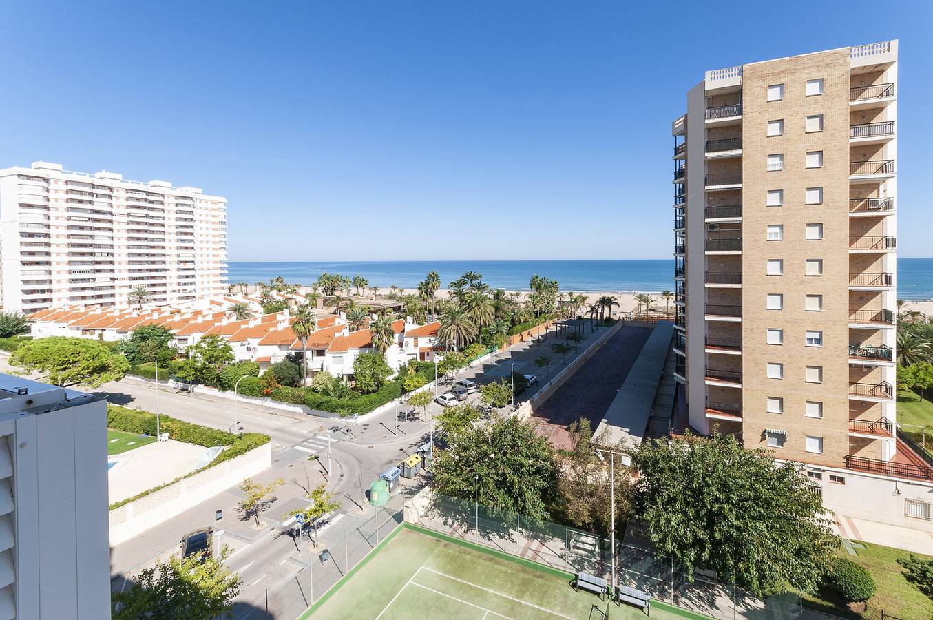 Entire apartment, 44. Ag Salinas 7 in Playa de Gandía, Costa de Valencia