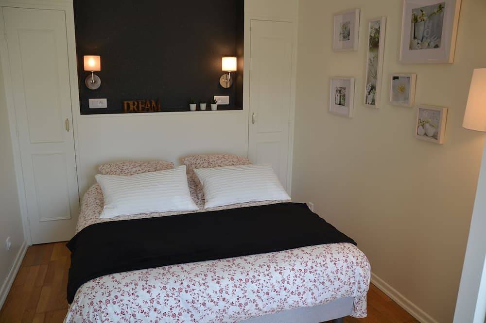 Apartamento entero, Bonito apartamento con terraza en el centro. in Landerneau, Región de Brest