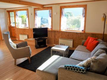Ferienwohnung für 6 Personen, mit Ausblick und Meerblick sowie Garten und Terrasse, mit Haustier in Tromsø