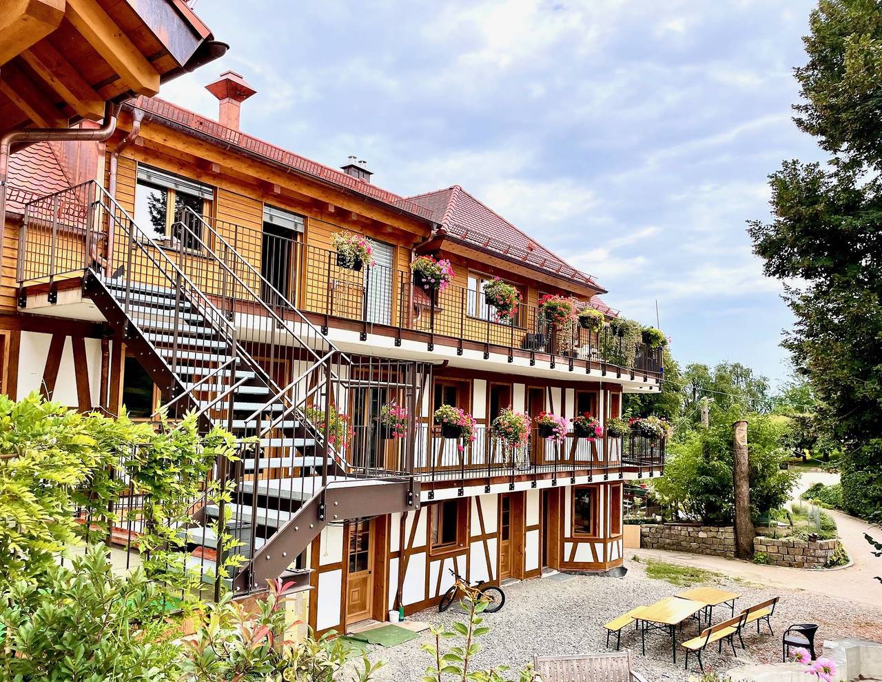 Ganze Ferienwohnung, Ferienbauernhof Hof Balisheim - 2-Zimmer-Fewo, Fewo Aschenputtel, Wohnküche, 1. Og, 48 qm in Gaienhofen, Untersee