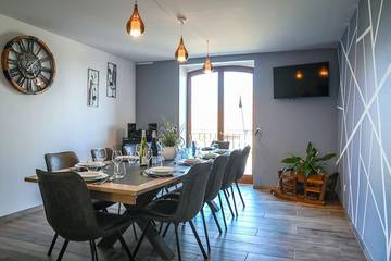 Gîte pour 10 personnes, avec jardin et balcon à Pfaffenheim