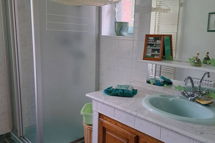 Location de vacances pour 4 personnes, avec terrasse et jardin à Sainte-Fortunade - 3