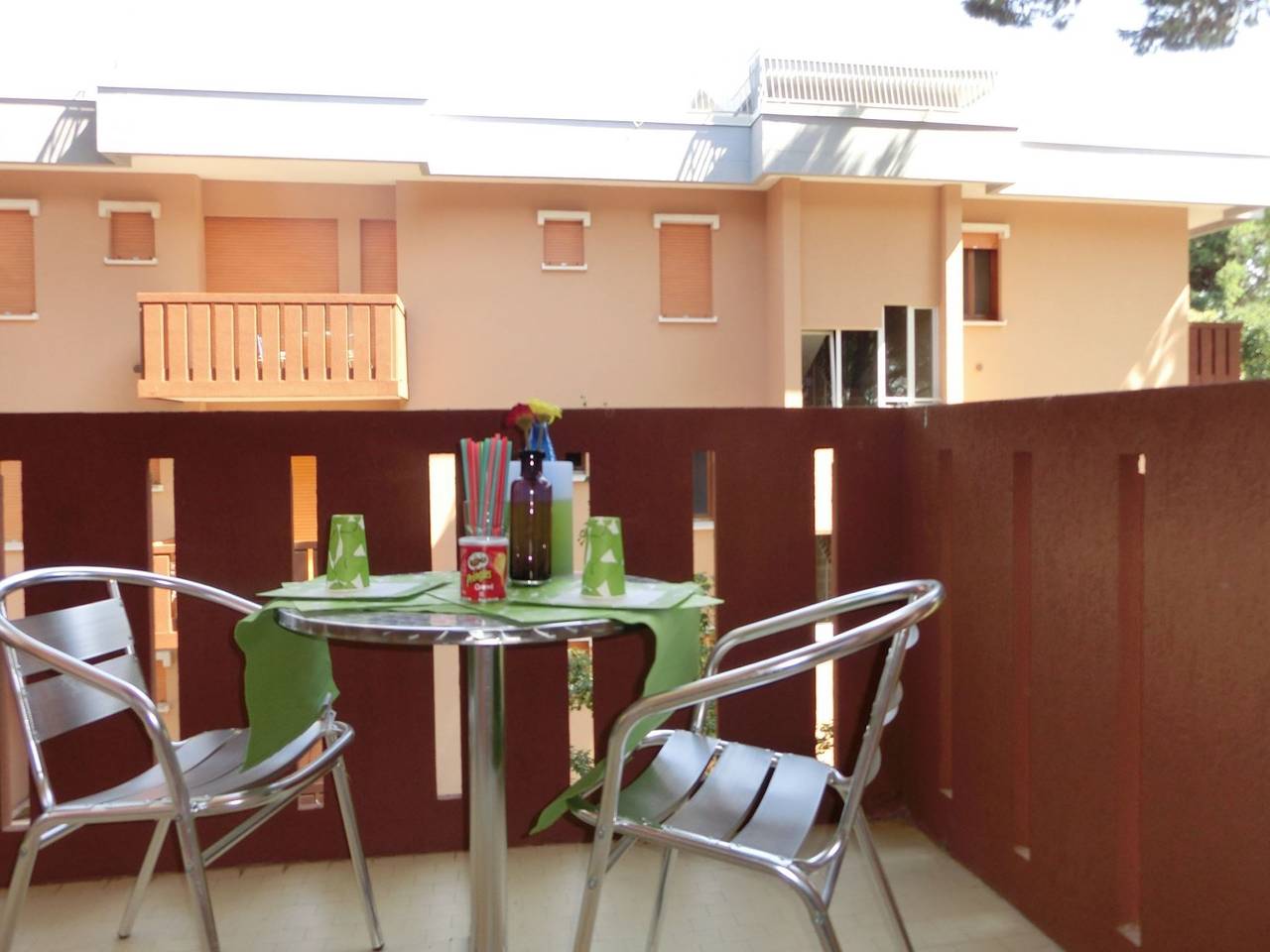 Appartamento intero, Moderno bilocale con terrazza per cinque ospiti in Bibione, Provincia di Venezia