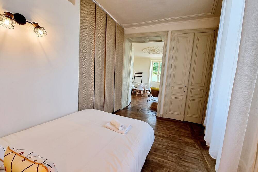 Entire apartment, Downtown apartment fiber in Angoulême, Charente