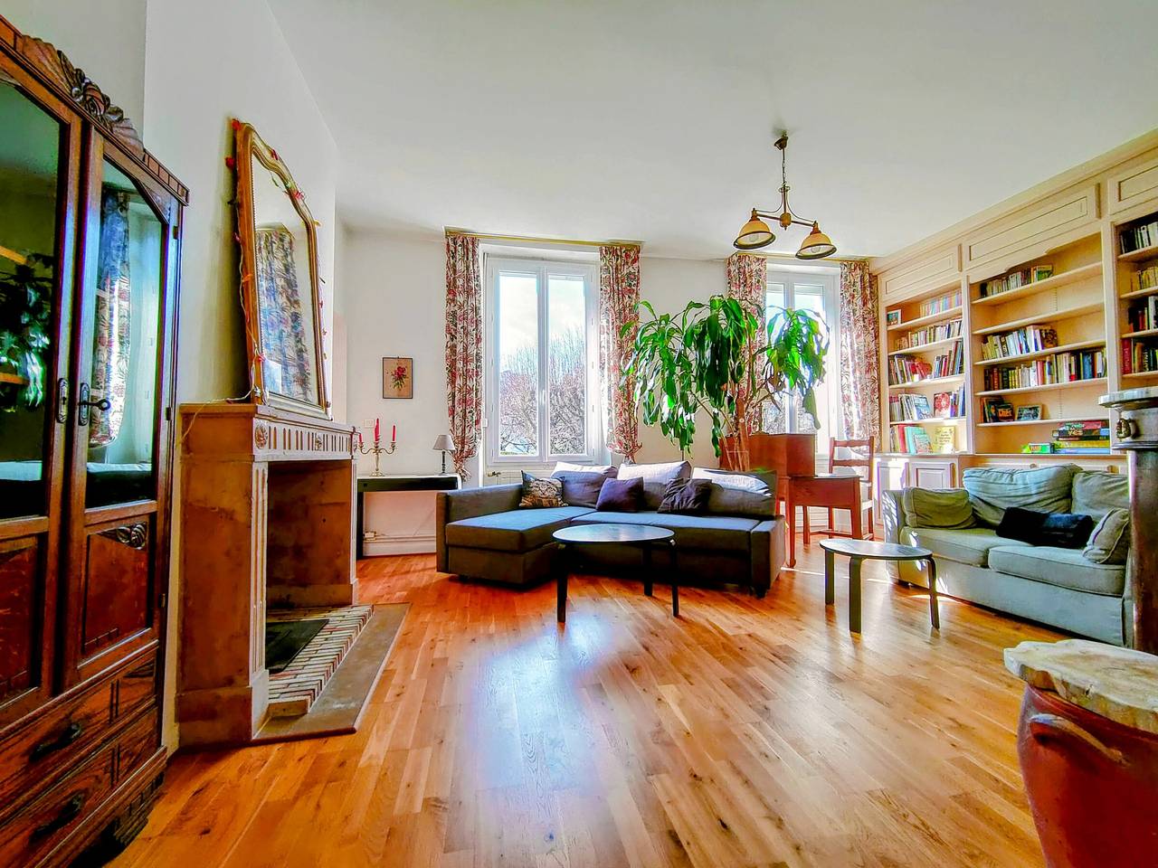 Appartement entier, Appartement central à Auxerre avec parking in Auxerre, Région d'Auxerre