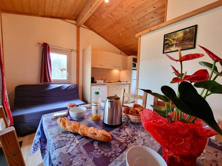 Gîte pour 4 personnes, avec jardin à Usson-en-Forez - 3