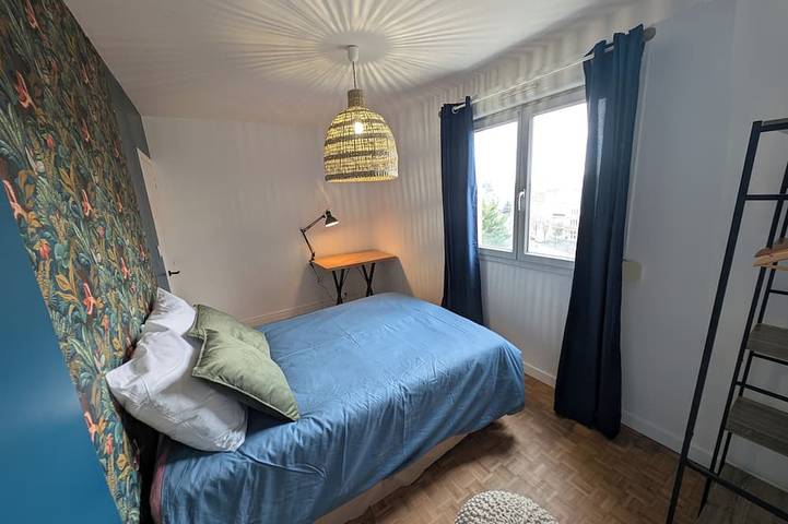 Appartement entier, L'appart le 19 , 2 chambres, proche centre, vue cathédrale in Clermont-Ferrand, Parc naturel régional des Volcans d'Auvergne