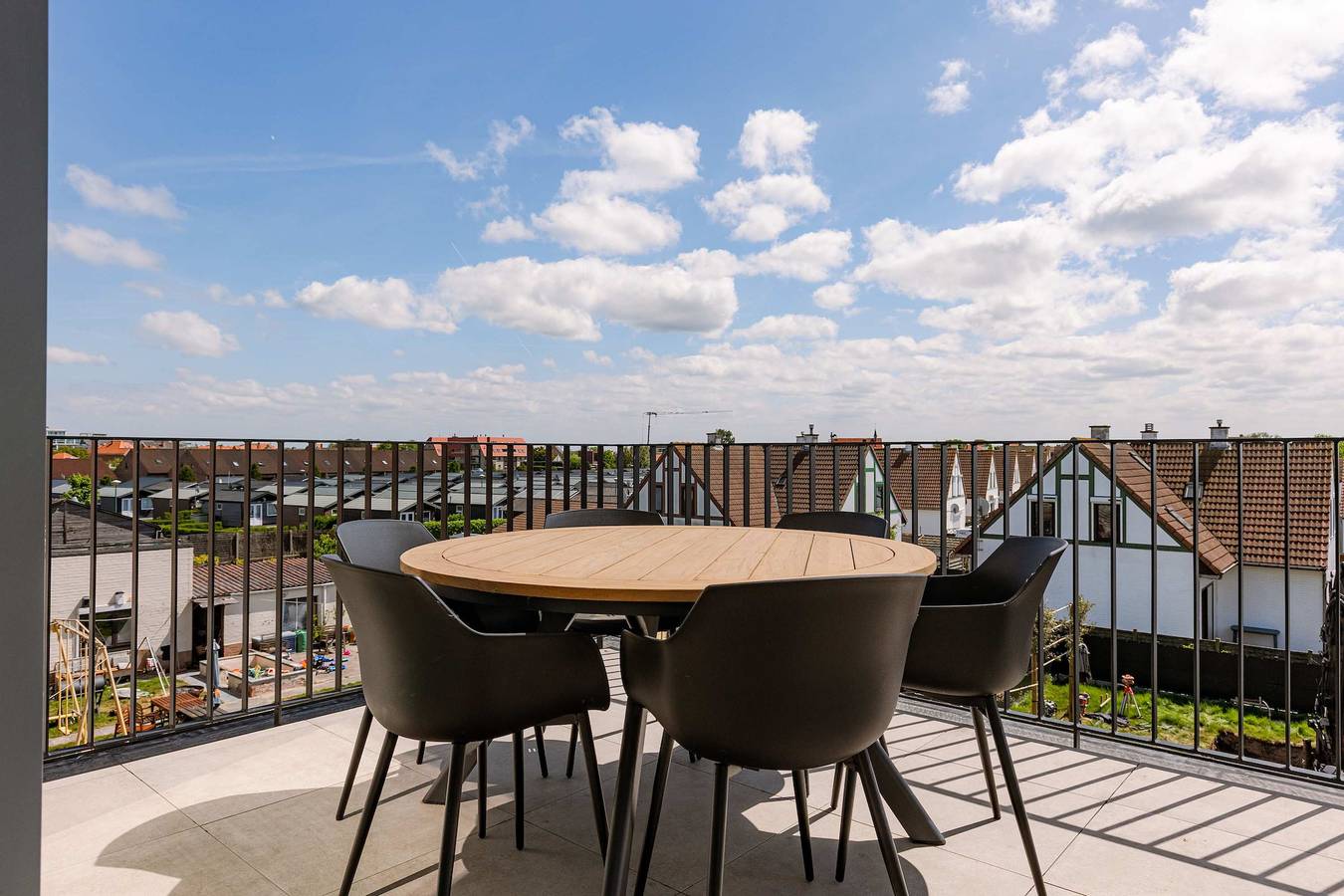 Geheel appartement, Vakantieappartement voor 4 personen met uitzicht in De Haan, Belgische Kust