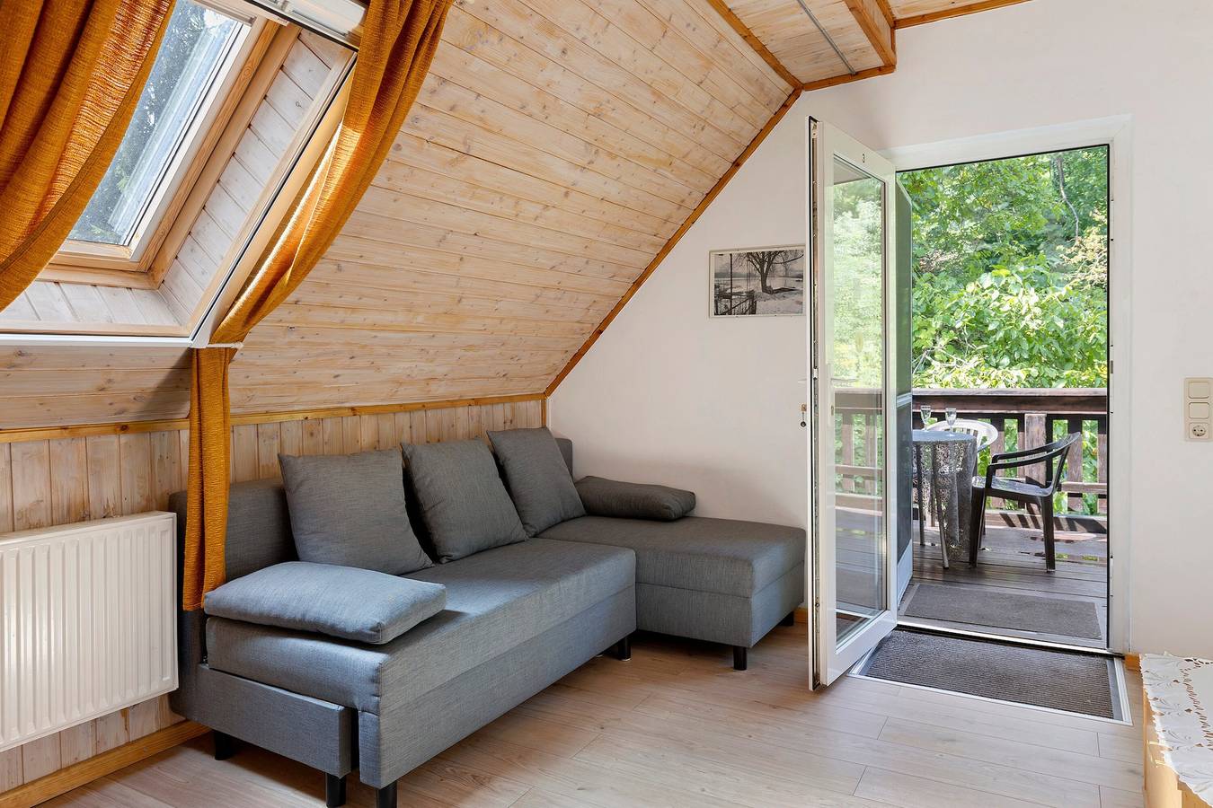 Ganze Wohnung, Apartment Behling 3 mit Balkon in Liepe, Brandenburgische Seenplatte GmbH Region