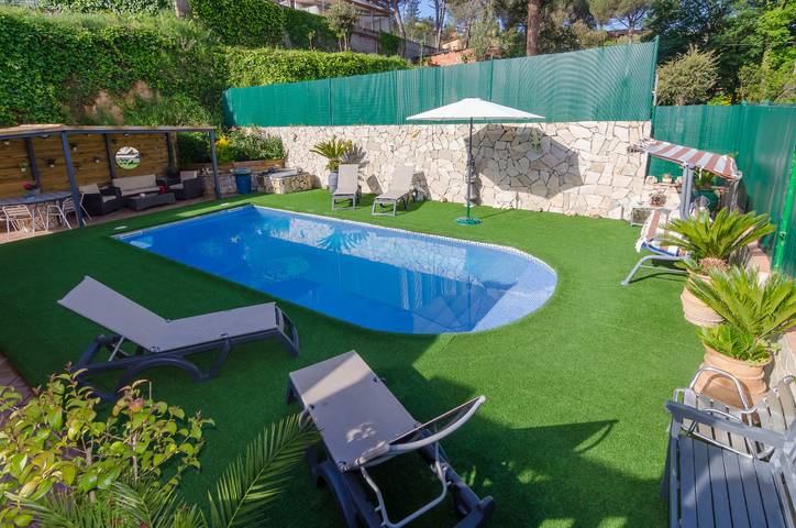 Casa rural para 7 personas, con jardín en Massanet de la Selva - 2