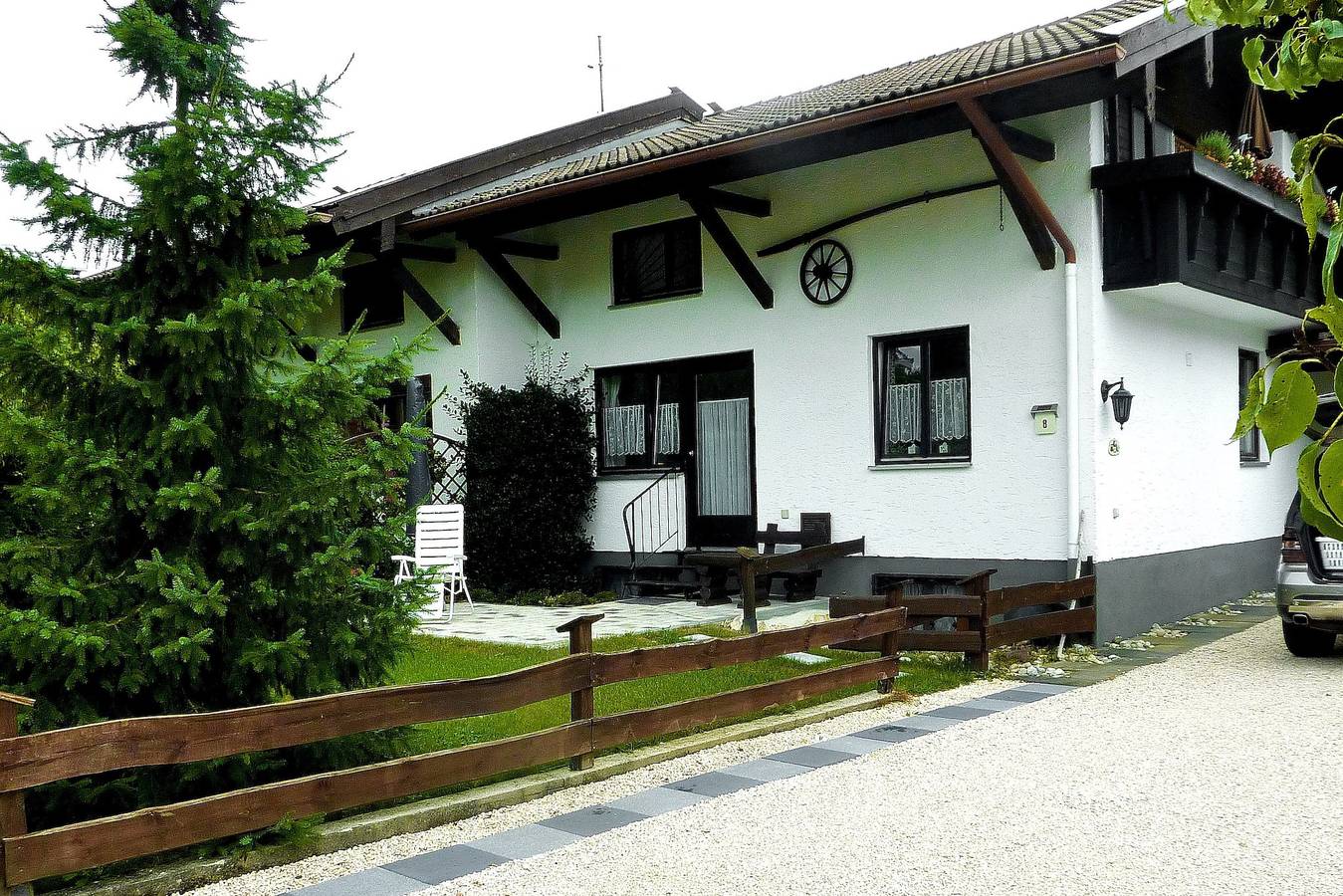 Ganze Ferienwohnung, Haus Monika in Übersee am Chiemsee - Ferienwohnung, 100 qm 2-6 Personen, Terrasse in Übersee, Chiemsee