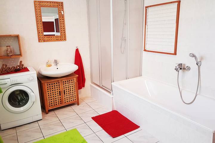 Ganze Wohnung, Ferienwohnung 60 m2 für 3 Personen in Goldberg an der Mecklenburg. Seenplatte in Goldberg, Ludwigslust-Parchim