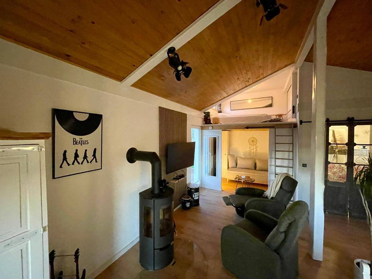 Ganze Wohnung, Auszeit im Tiny House Lore Westerwald in Steinebach/Sieg, Altenkirchen & Umgebung
