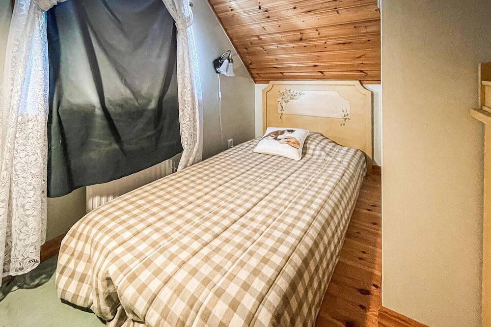 Stunning home in Frillesås with sauna in Frillesas, Halland