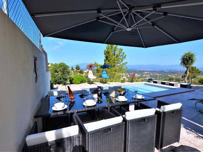 Location de vacances pour 10 personnes, avec piscine et jardin, adapté aux familles à Maçanet de la Selva - 3