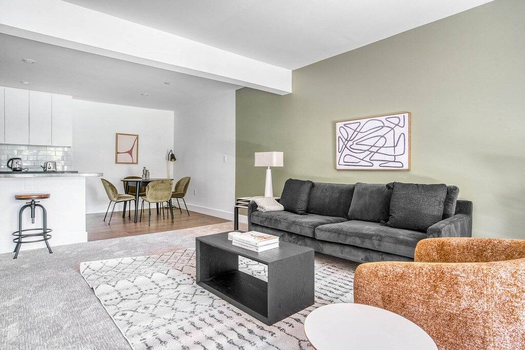 Ganze Wohnung, Chic Menlo Park 2Br w/ Pool, W/D, Gym, near 82, 101, 280, by Blueground in Menlo Park, Silicon Valley