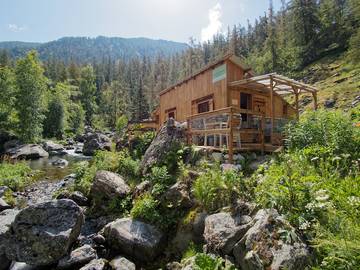 Maison de campagne pour 2 personnes, avec terrasse et jardin à Belvédère