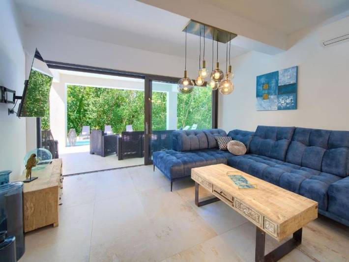 Villa für 8 Personen, mit Pool, mit Haustier in Crikvenica