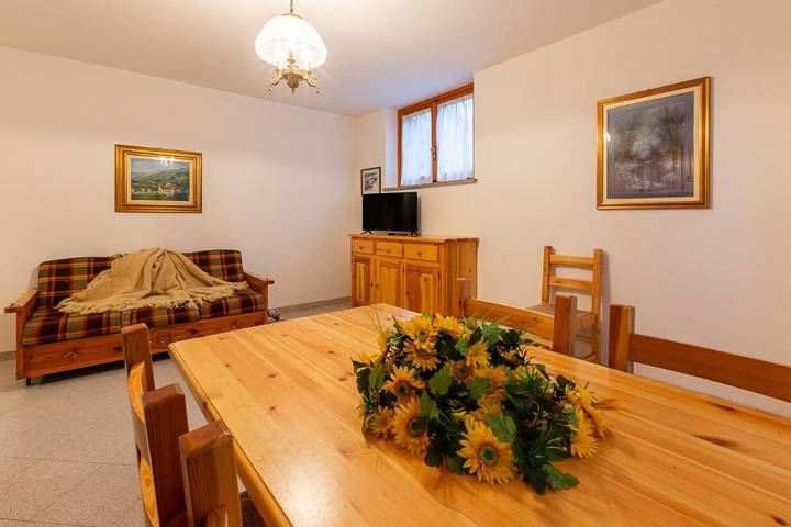 Gîte pour 4 personnes, avec balcon à Châteaudauphin - 4