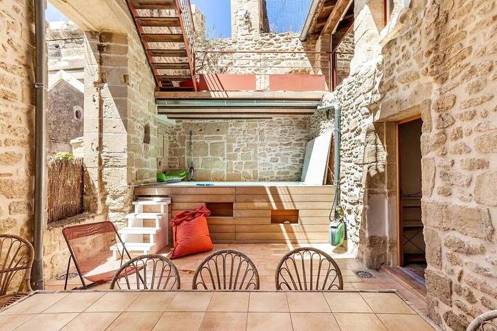 Château pour 8 personnes, avec Jacuzzi