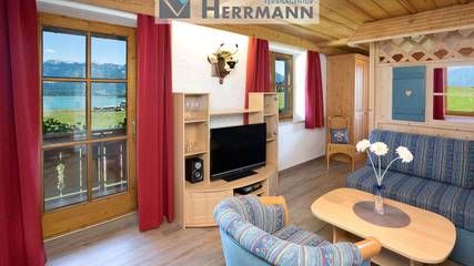 Bauernhof für 4 Personen, mit Balkon und Seeblick sowie Ausblick am Forggensee