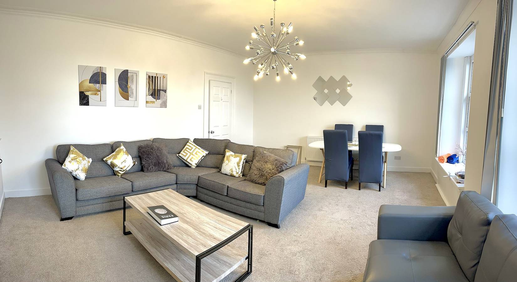 Entire apartment, Private Parking, Urban Comfort & City Haven in Plymouth, South West England