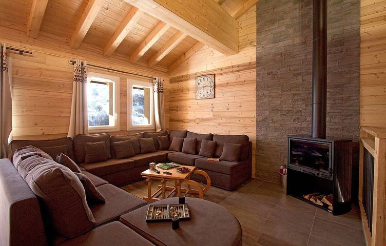 Villa für 14 Personen, mit Balkon und Whirlpool sowie Pool und Sauna in Savoie