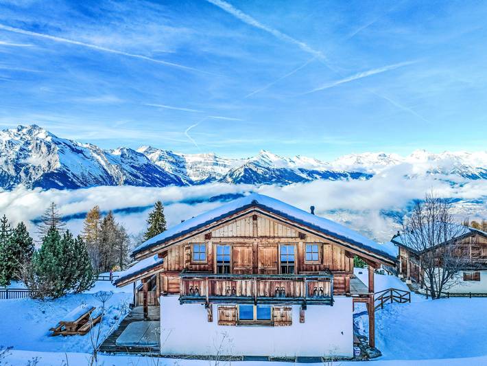 Ferienhaus für 8 Personen, mit Garten und Ausblick sowie Sauna in Nendaz