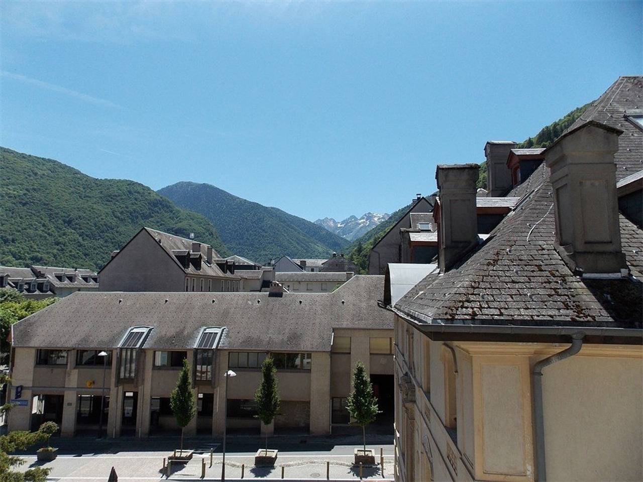 Appartement entier, Superbe T3 pour 7 pers. avec Wi-Fi et Parking à Luchon in Luchon-Superbagnères, Bagnères-de-Luchon