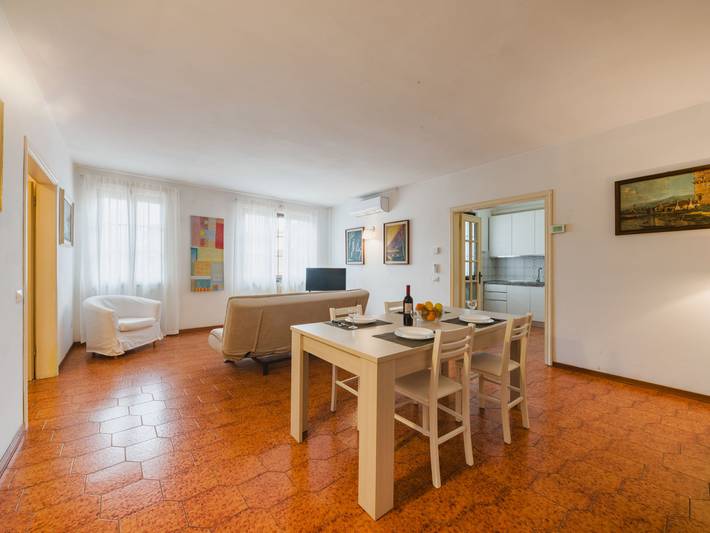 Ferienwohnung für 5 Personen, mit Garten und Balkon in Lido di Camaiore - 2