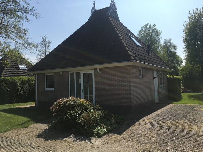 Bungalow für 6 Personen, mit Terrasse und Garten sowie Sauna und Pool in Earnewâld - 2