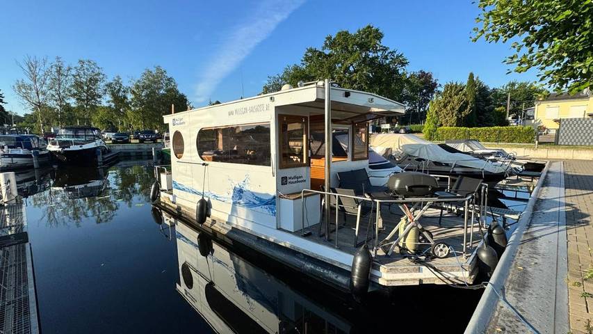 Boot für 4 Personen, mit Terrasse in Berlin