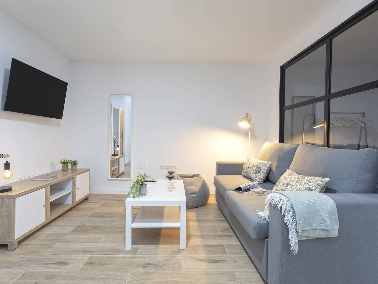 Appartement de vacances entier, Appartement de vacances pour 3 personnes in La Carihuela, Torremolinos