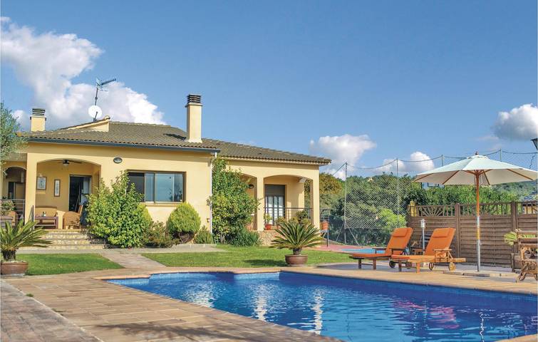 Casa de vacaciones para 8 personas, con jardín además de piscina y terraza - 1