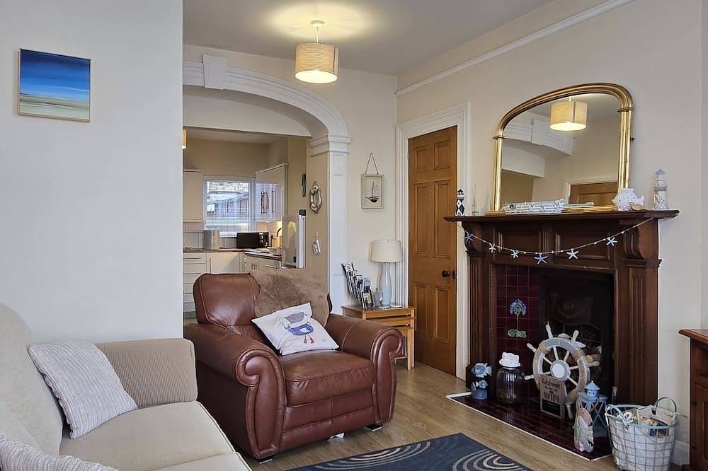 Ganze Wohnung, Apartment-Balkon-Eigenes Badezimmer in Carrickfergus, Grafschaft Antrim