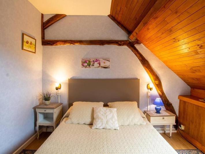 Location de vacances pour 6 personnes, avec jardin et terrasse à Cherveix-Cubas - 3