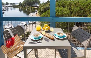 Location De Vacances pour 4 Personnes dans Hourtin, Région de Lesparre-Médoc, Photo 4