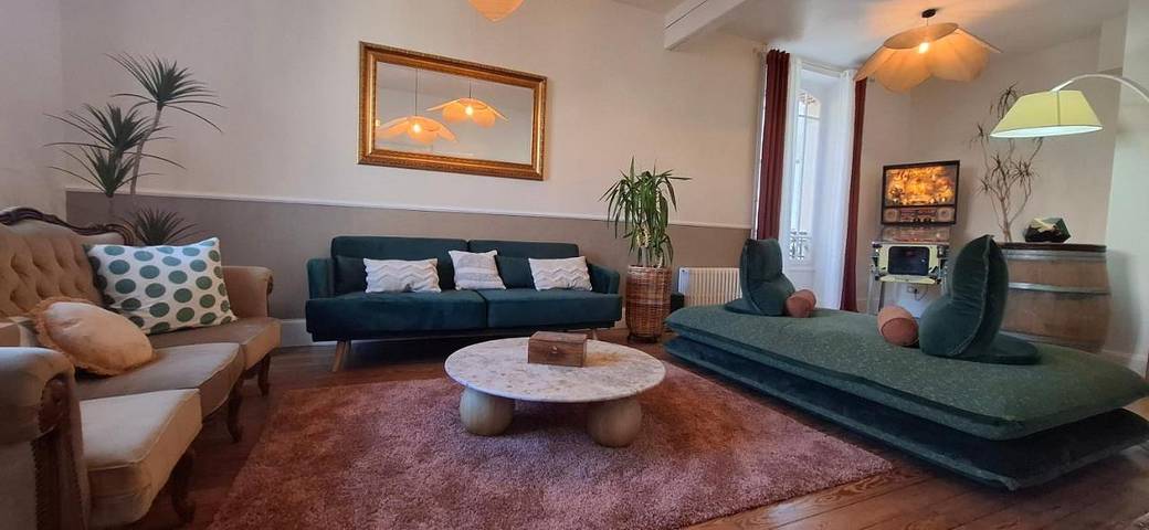 Location de vacances pour 10 personnes, avec terrasse à Cramant