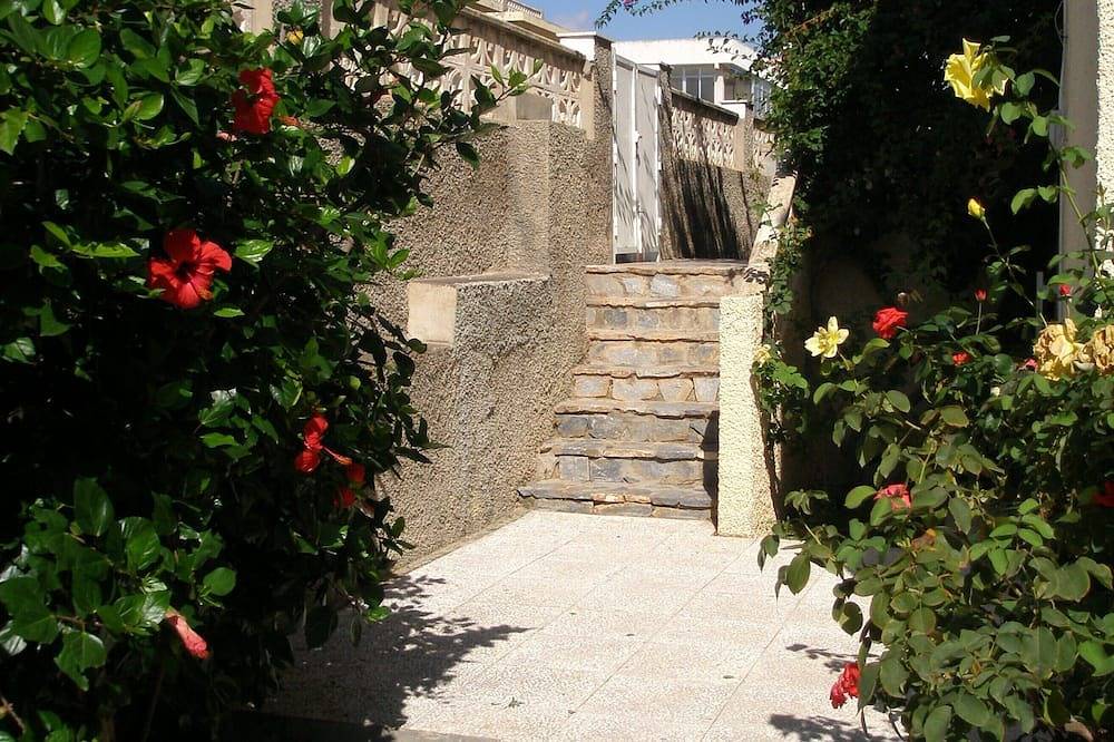 Entire apartment, 3 bedroom apartment 40 meters from the beach in Playa Moncayo, Guardamar del Segura