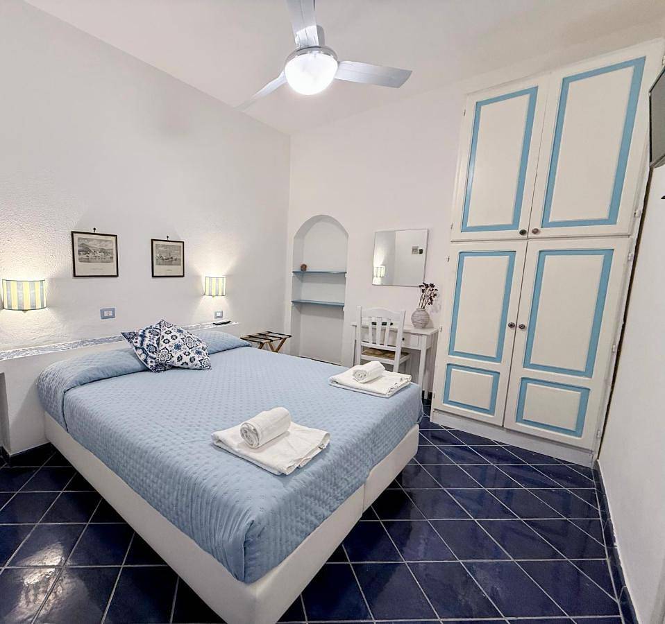 La Giara in Spiaggia dell'Asino, Vulcano