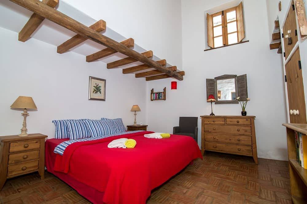 The Figos - sleeps up to 9 in Bordeira, Faro Distrikt