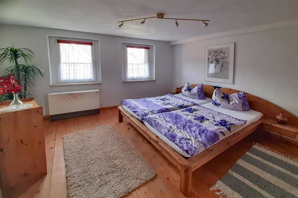 Ganze Wohnung, Ferienwohnung im Harz mit Garten in Thale, Harzvorland