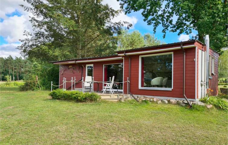 Ferienhaus für 2 Personen, mit Terrasse und Ausblick in Wardow