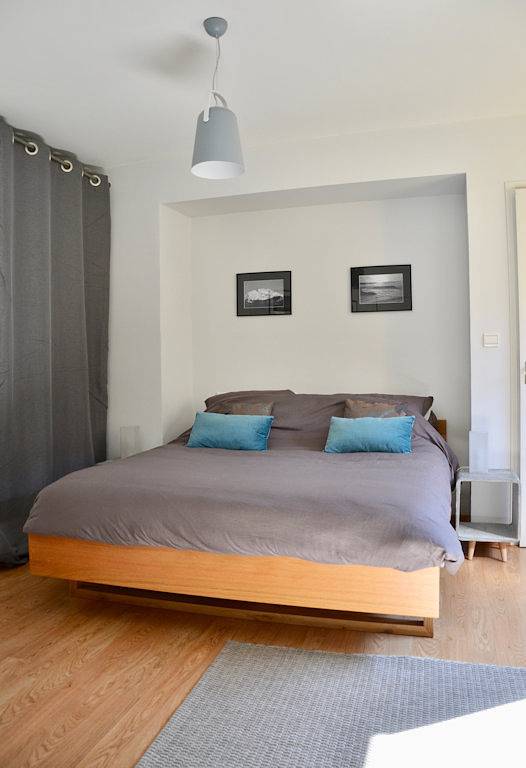 Chambre d’hôte pour 6 personnes, avec piscine ainsi que vue sur le lac et jardin en Haute-Savoie - 2