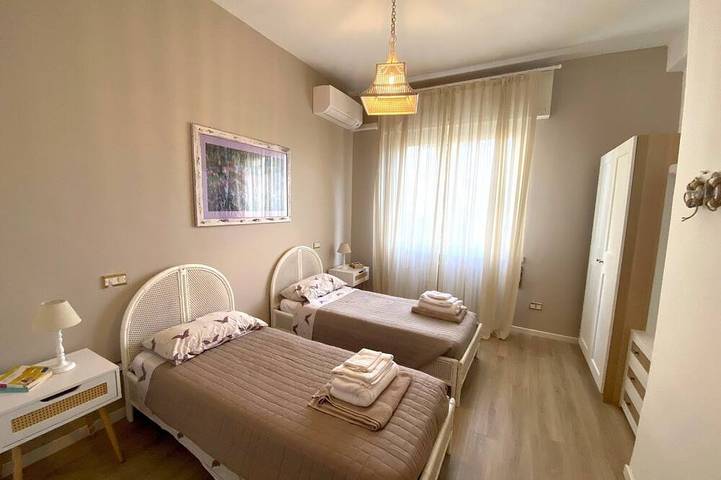 Villa für 15 Personen, mit Garten, mit Haustier in Toscolano-Maderno - 4