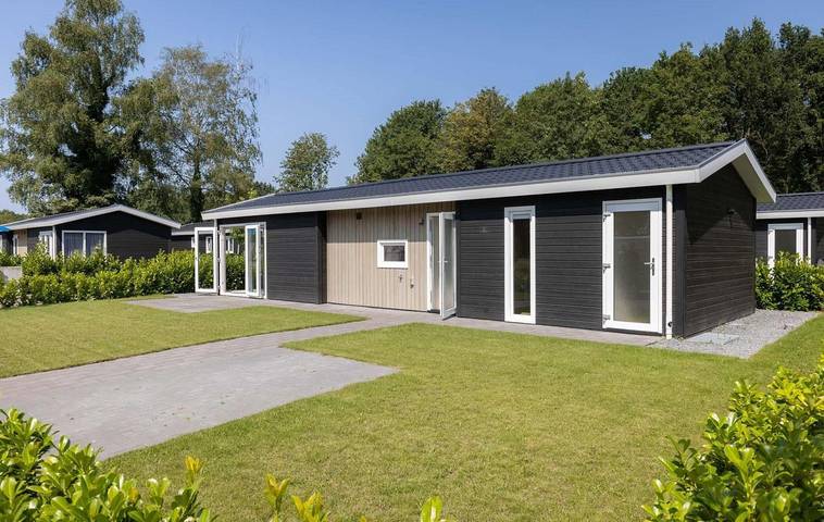 Chalet voor 4 personen, with Balkon/Terras and Terras as well as Tuin in Veldhoven