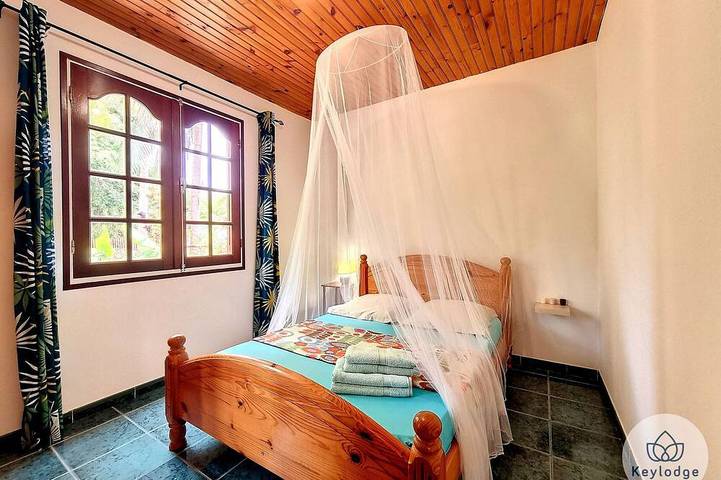 Gîte pour 4 personnes, avec jardin et terrasse à Entre-Deux - 4