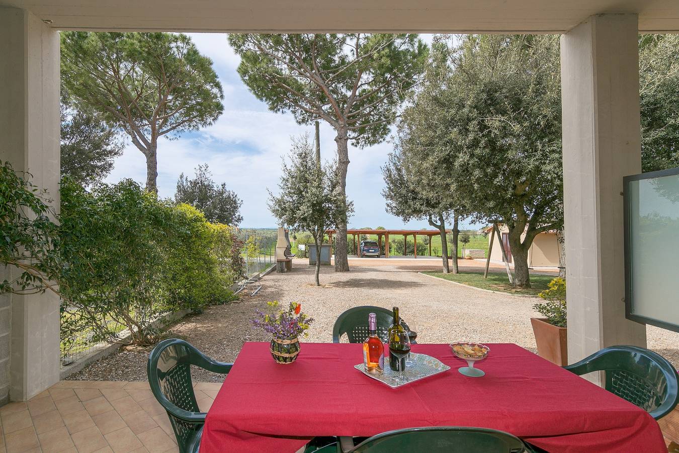 Agriturismo 'I Debbi - L'Olivo' con veranda privata, Wi-Fi e aria condizionata in Bibbona, Costa degli Etruschi